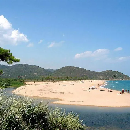 Casa vacanze Maison D'une A Zonza A 300 M De La Plage Avec Jardin Amenage *
